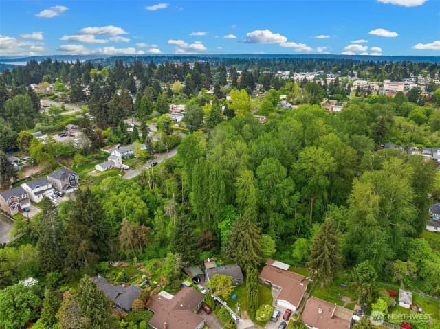 Property photo for 138 Xx 8th Avenue S, Burien photo 5
