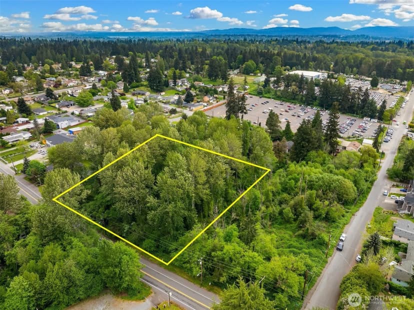 Property photo for 138 Xx 8th Avenue S, Burien photo 2