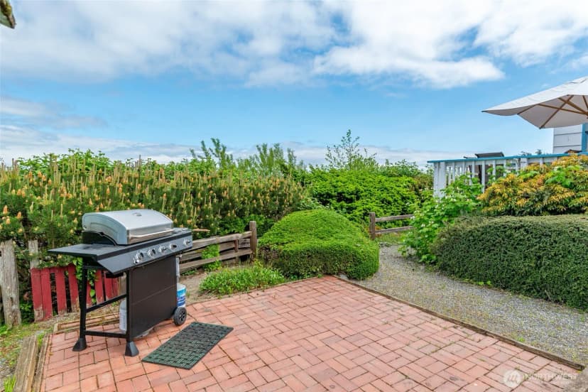 Property photo for 3224 Sw Scenic Heights Street, Oak Harbor photo 11
