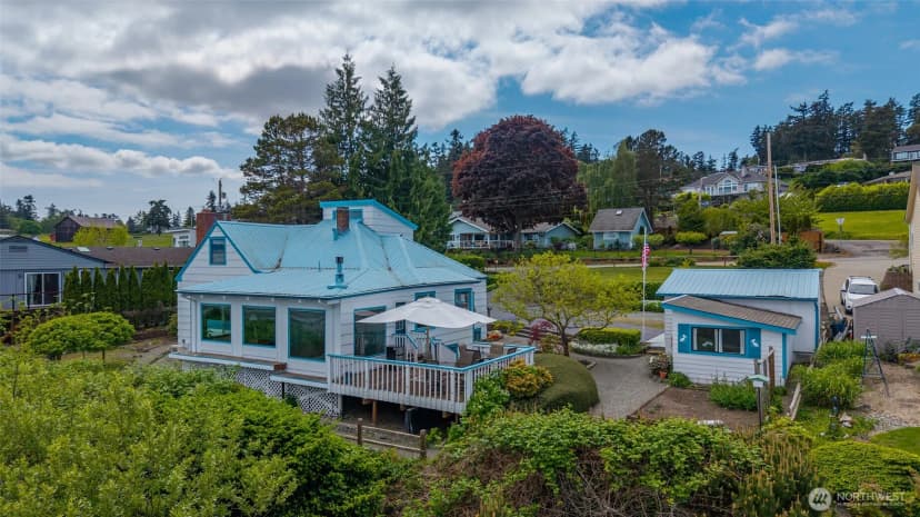 Property photo for 3224 Sw Scenic Heights Street, Oak Harbor photo 6