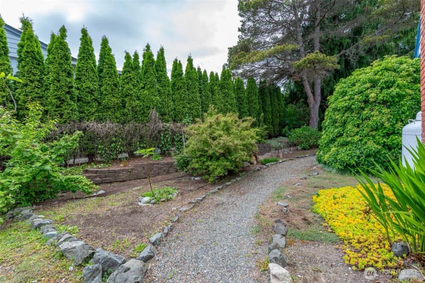 Property photo for 3224 Sw Scenic Heights Street, Oak Harbor photo 10