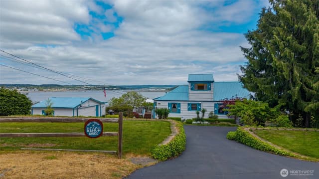 Property photo for 3224 Sw Scenic Heights Street, Oak Harbor