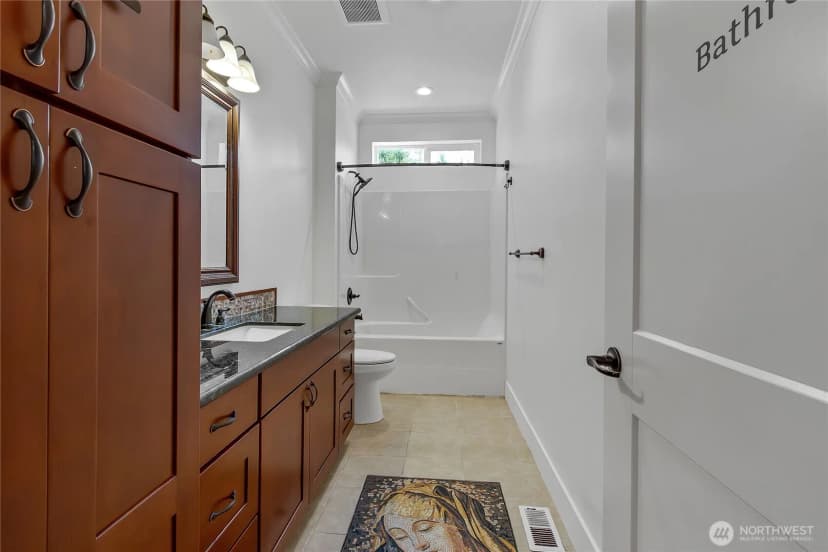 Property photo for 15325 Glenshire Place Sw, Port Orchard photo 22