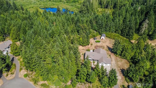 Property photo for 15325 Glenshire Place Sw, Port Orchard photo 3