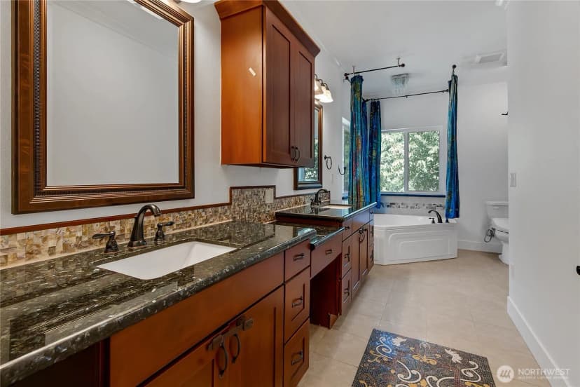 Property photo for 15325 Glenshire Place Sw, Port Orchard photo 18