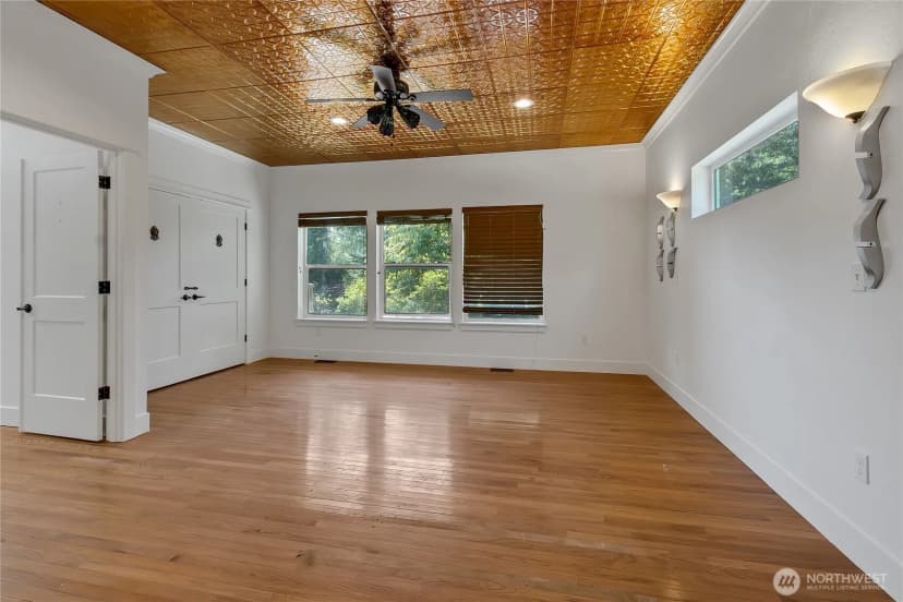 Property photo for 15325 Glenshire Place Sw, Port Orchard photo 17