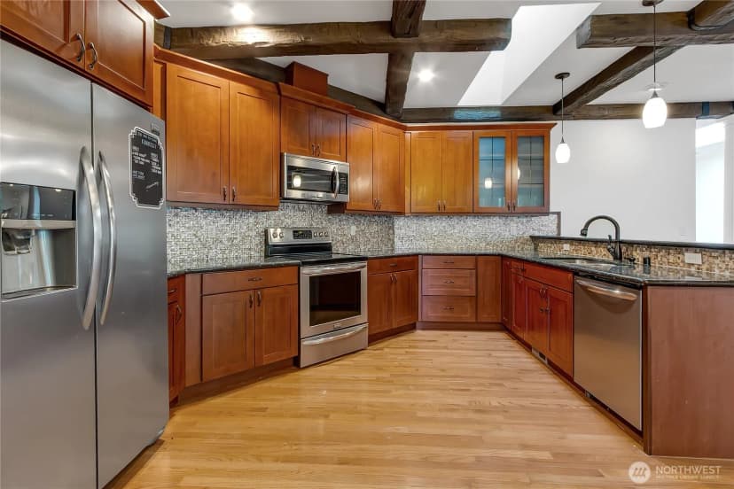 Property photo for 15325 Glenshire Place Sw, Port Orchard photo 12