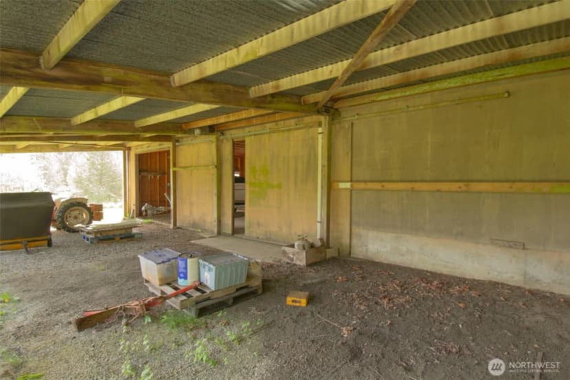 Property photo for 1526 36th Avenue W, Olympia photo 34