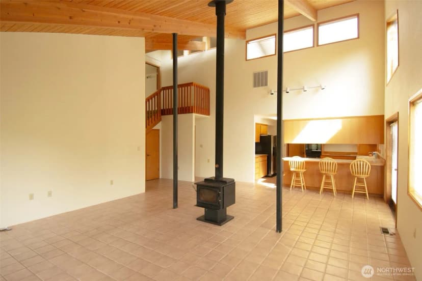 Property photo for 1526 36th Avenue W, Olympia photo 6