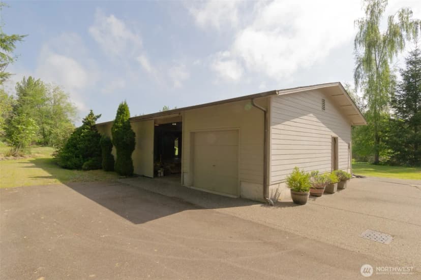 Property photo for 1526 36th Avenue W, Olympia photo 27