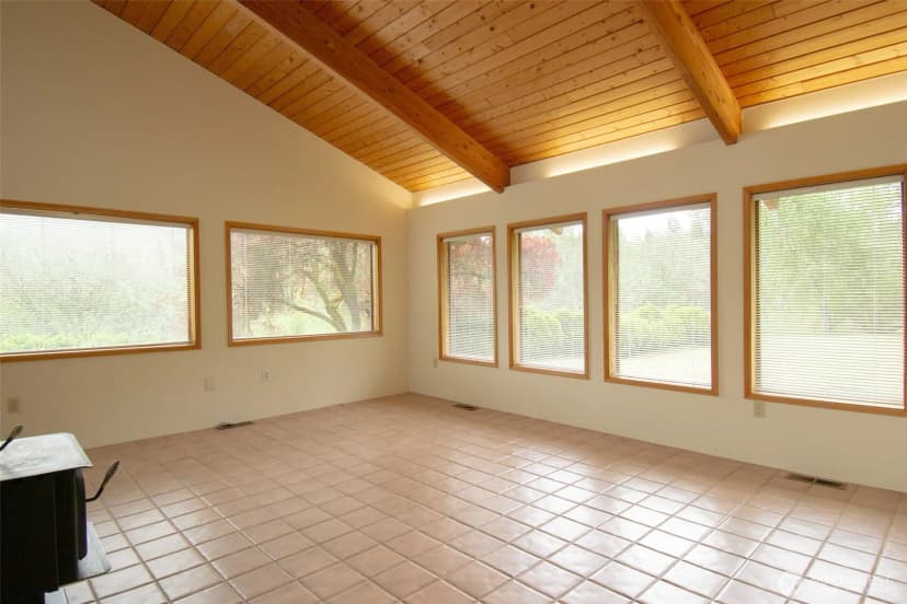 Property photo for 1526 36th Avenue W, Olympia photo 5