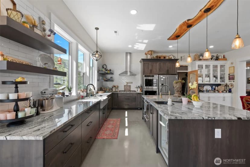Property photo for 1541 Pitcher Canyon Road, Wenatchee photo 17