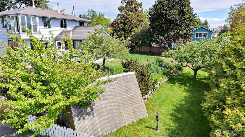 Property photo for 340 Pierce Street, Port Townsend photo 6