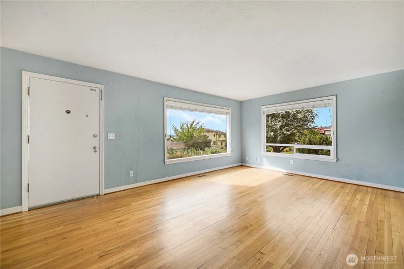 Property photo for 340 Pierce Street, Port Townsend photo 7