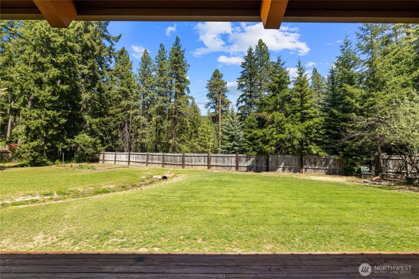 Property photo for 61 S Lake Cabins Road, Ronald photo 22