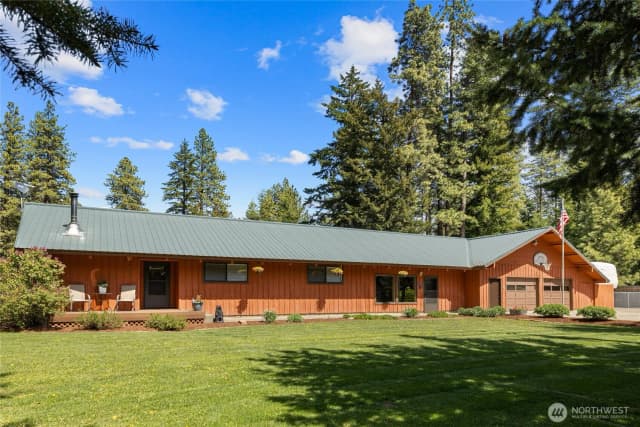 Property photo for 61 S Lake Cabins Road, Ronald