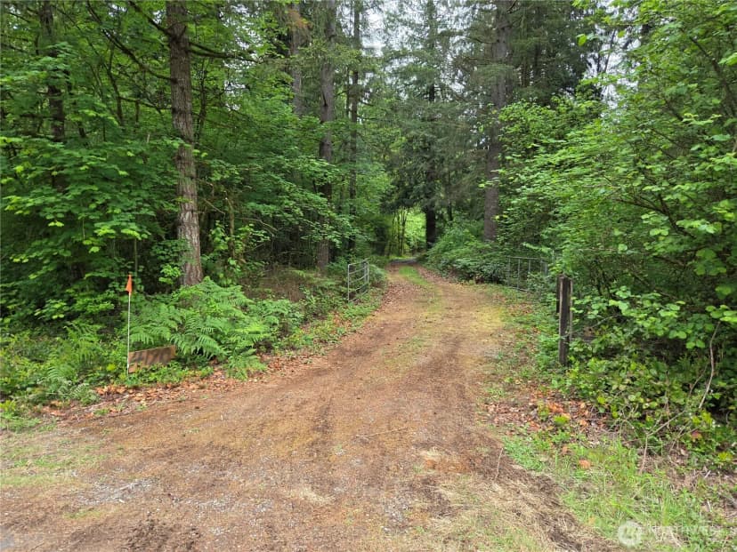 Property photo for 4120 107th Avenue Sw, Olympia photo 18