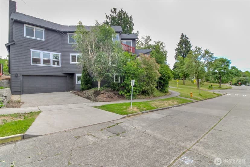 Property photo for 3000 S Mount Baker Boulevard, Seattle photo 40
