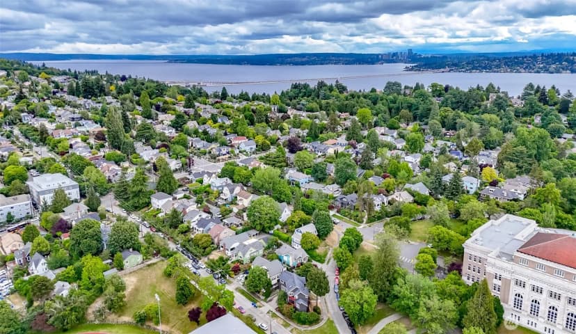 Property photo for 3000 S Mount Baker Boulevard, Seattle photo 7