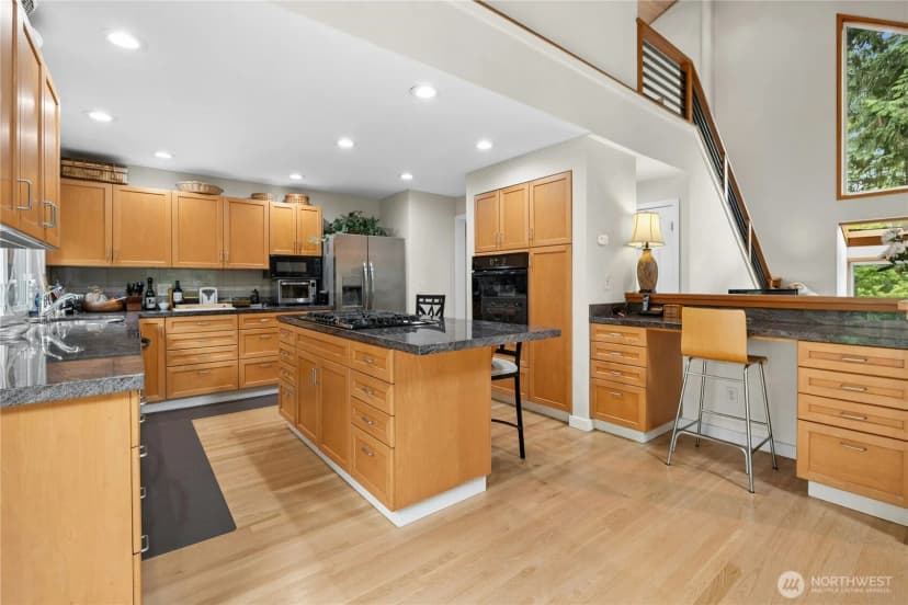 Property photo for 11750 73rd Place Ne, Kirkland photo 15
