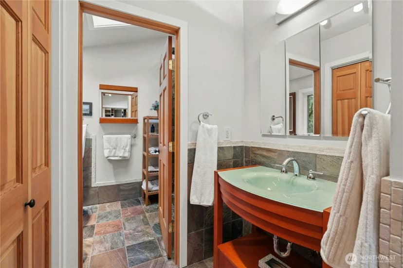 Property photo for 11750 73rd Place Ne, Kirkland photo 25