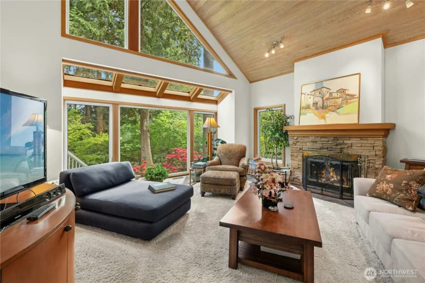 Property photo for 11750 73rd Place Ne, Kirkland