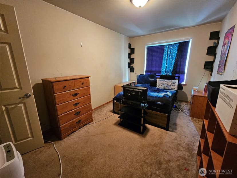 Property photo for 6822 38th Place Ne, Marysville photo 19