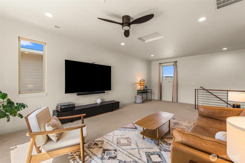 Property photo for 9779 Ridgeview Drive Nw, Quincy photo 34