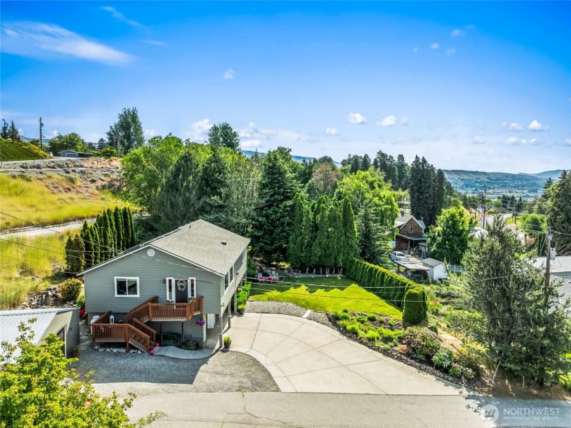 Property photo for 316 Easy Street, Wenatchee photo 36