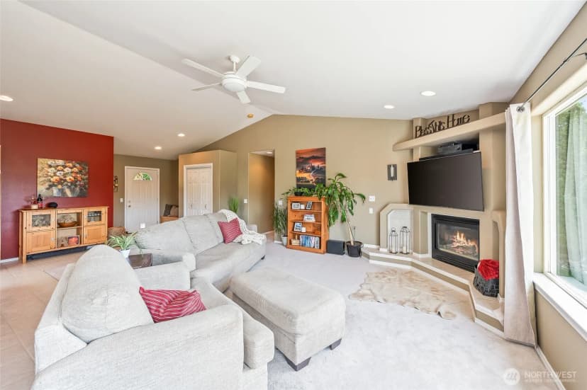 Property photo for 316 Easy Street, Wenatchee photo 9