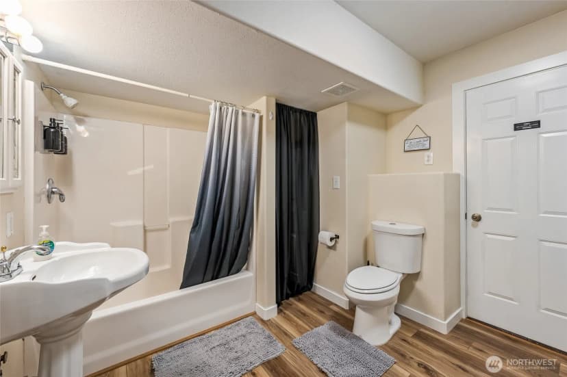 Property photo for 316 Easy Street, Wenatchee photo 30