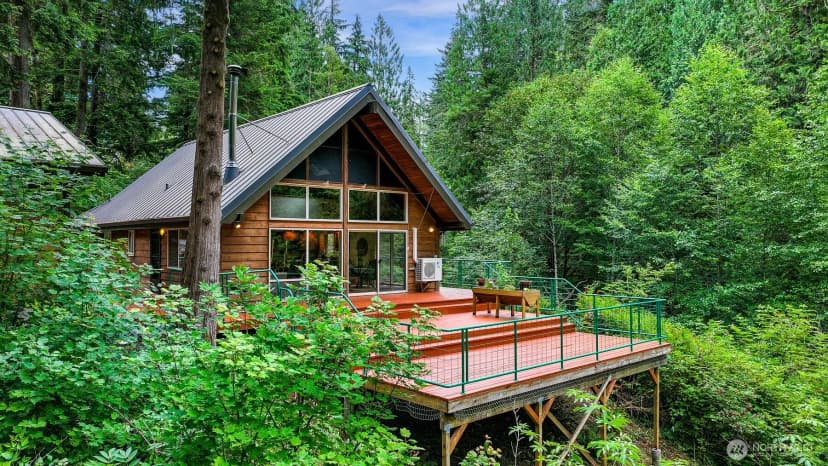 Property photo for 21 Austin Creek Lane, Bellingham