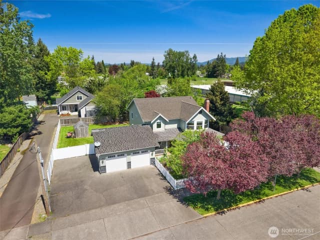 Property photo for 2219 Kibler Avenue, Enumclaw photo 3
