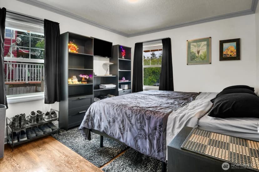 Property photo for 10820 Lake Ridge Drive S, Seattle photo 14