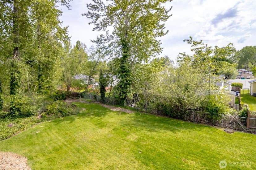 Property photo for 1710 Sw 318th Place #44d, Federal Way photo 27