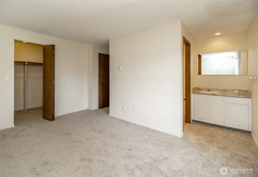 Property photo for 1710 Sw 318th Place #44d, Federal Way photo 14