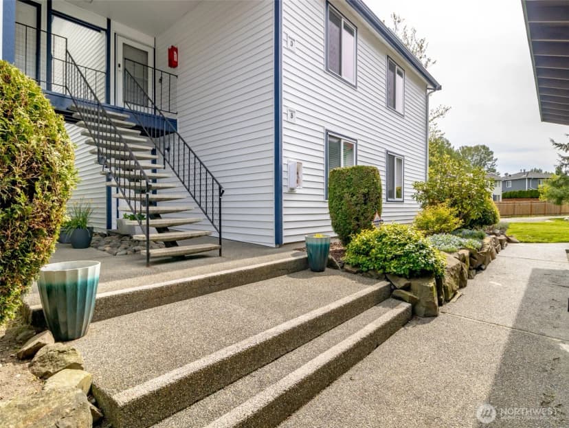 Property photo for 1710 Sw 318th Place #44d, Federal Way photo 30