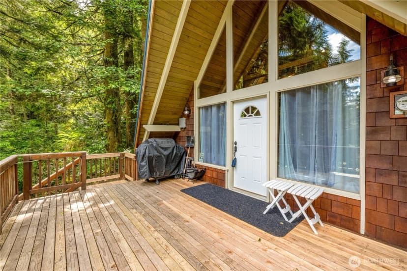 Property photo for 33474 S South Shore Drive, Mount Vernon photo 4
