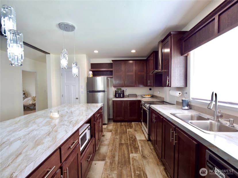 Property photo for 174958 W Apricot Rd, Grandview photo 7