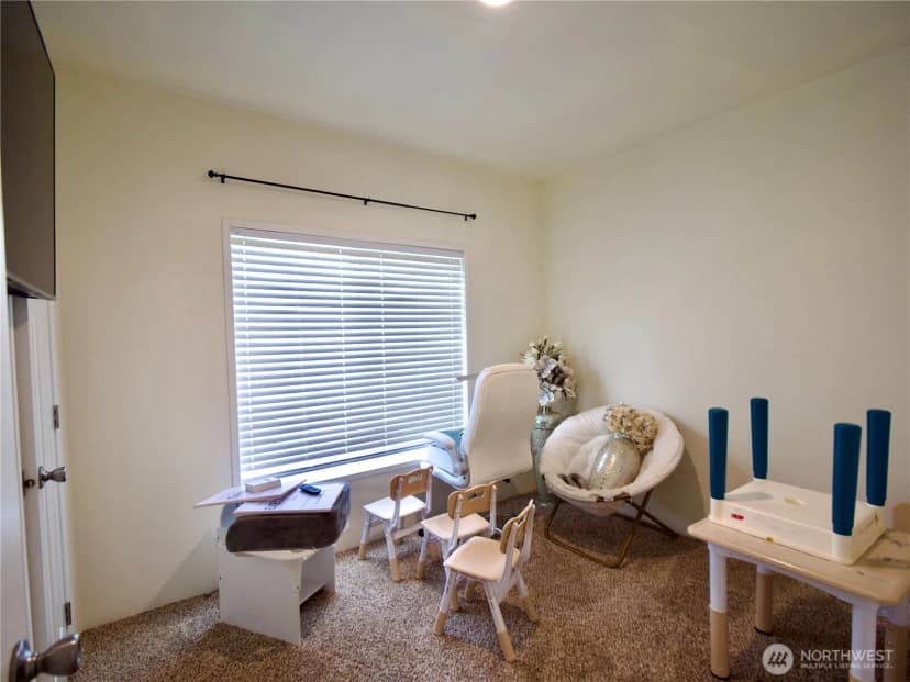 Property photo for 174958 W Apricot Rd, Grandview photo 9