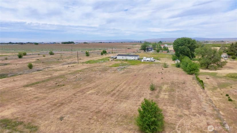 Property photo for 174958 W Apricot Rd, Grandview photo 24
