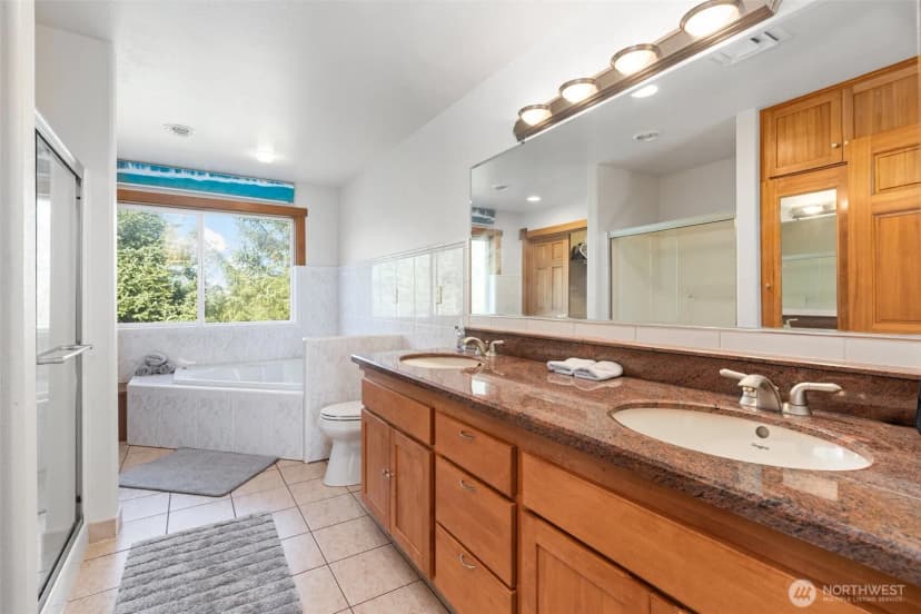 Property photo for 238 25th Street Nw, Long Beach photo 22