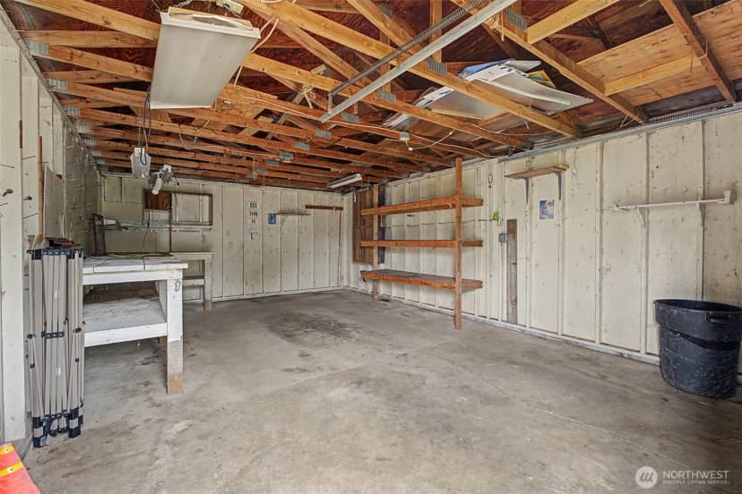 Property photo for 4435 Black Lake Blvd Sw, Olympia photo 13