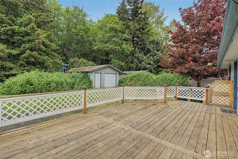 Property photo for 4435 Black Lake Blvd Sw, Olympia photo 22