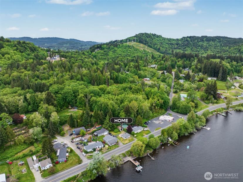 Property photo for 4435 Black Lake Blvd Sw, Olympia photo 25
