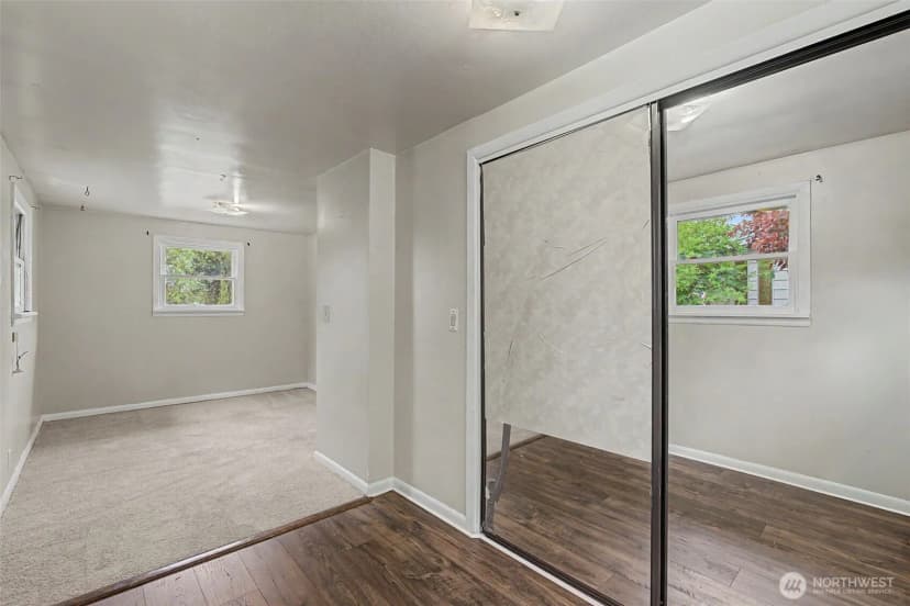 Property photo for 4435 Black Lake Blvd Sw, Olympia photo 19