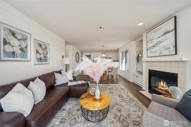 Property photo for 15335 Sunwood Boulevard #c301, Tukwila photo 5