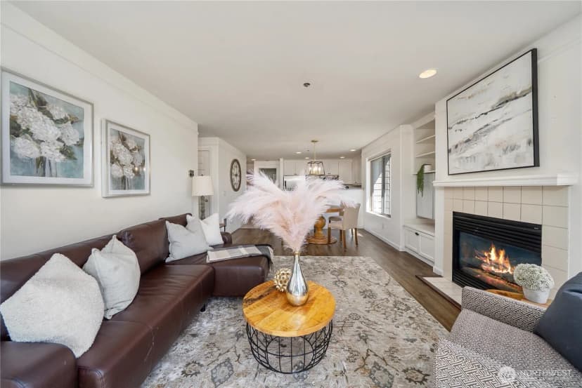 Property photo for 15335 Sunwood Boulevard #c301, Tukwila photo 5