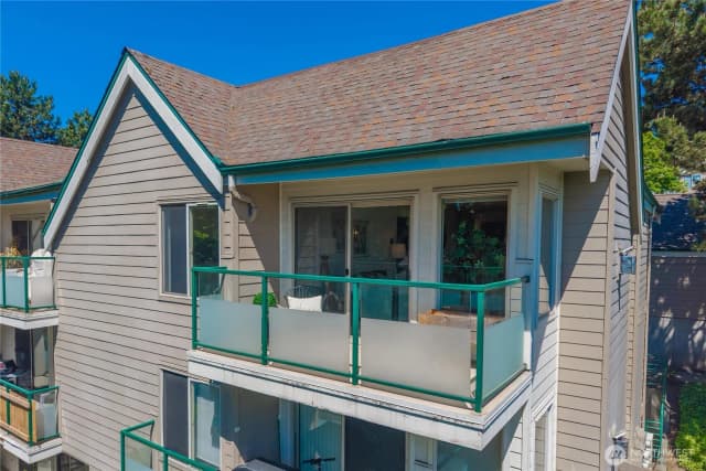 Property photo for 15335 Sunwood Boulevard #c301, Tukwila