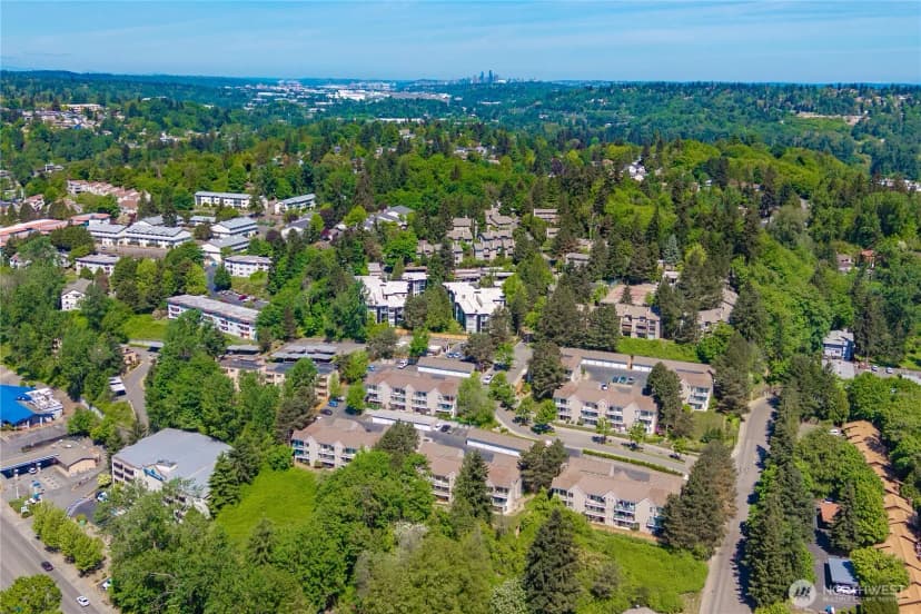 Property photo for 15335 Sunwood Boulevard #c301, Tukwila photo 34